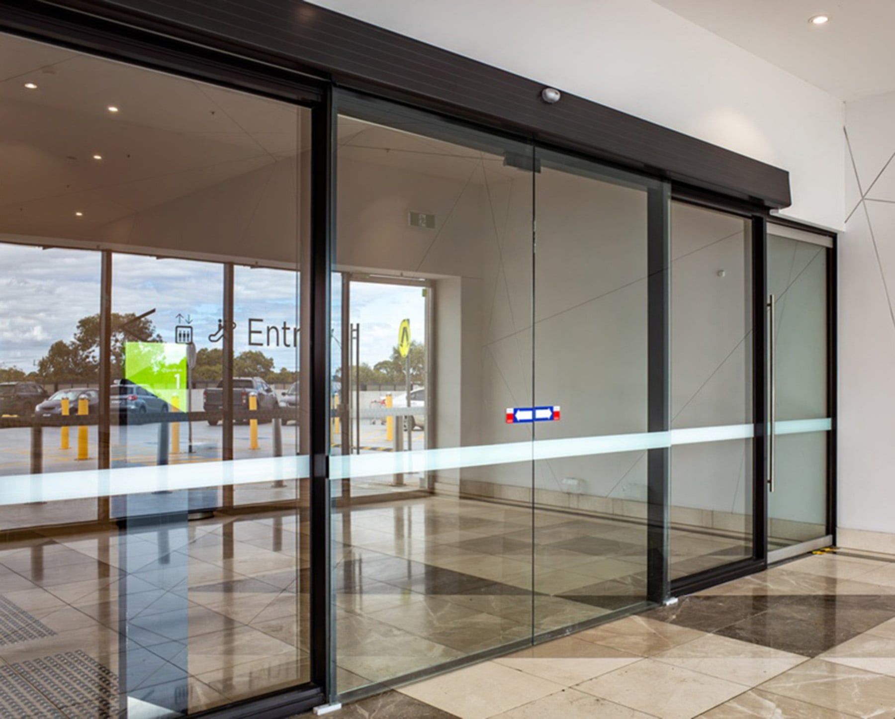 <h3><a href="/commercial-garage-doors/automatic-door-repair/" class="carousel-link">Automatic Sliding Doors</a></h3>